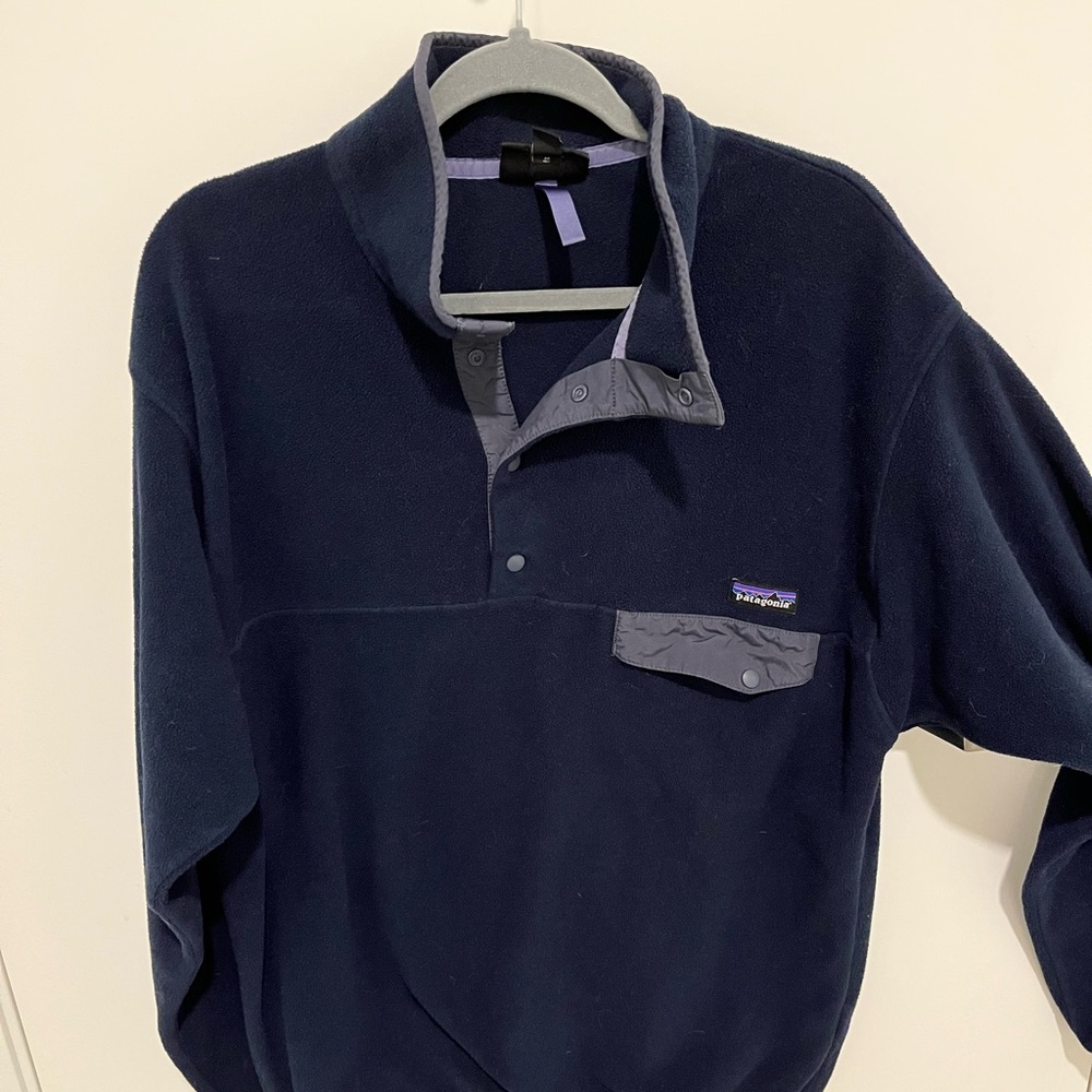 Patagonia Mens' Lightweight Synchilla Snap Fleece Pullover. Navy Blue. Sz large